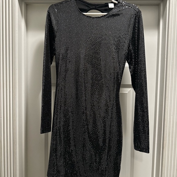 H&M Black Long Sleeve Bodycon Dress - Picture 1 of 4